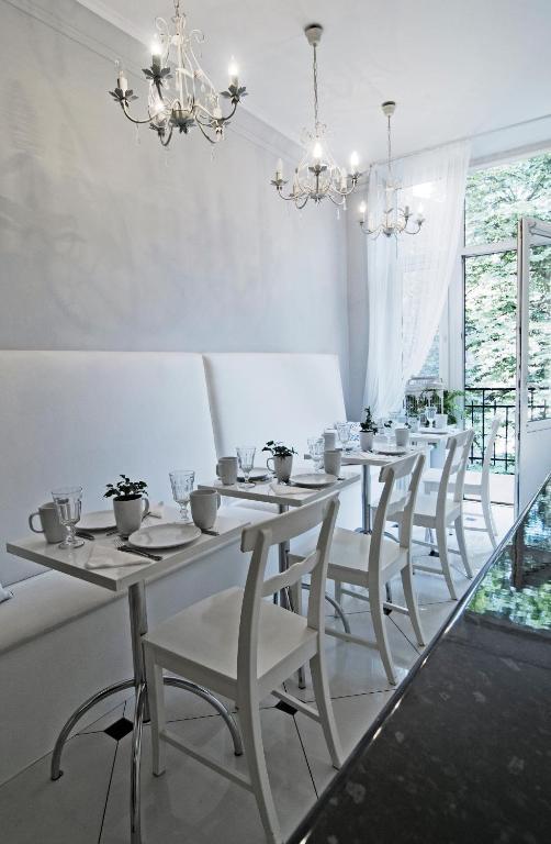 Angel House Bed & Breakfast Krakow Ngoại thất bức ảnh
