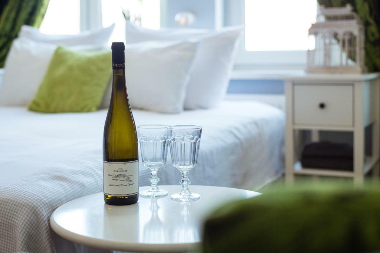 Angel House Bed & Breakfast Krakow Ngoại thất bức ảnh