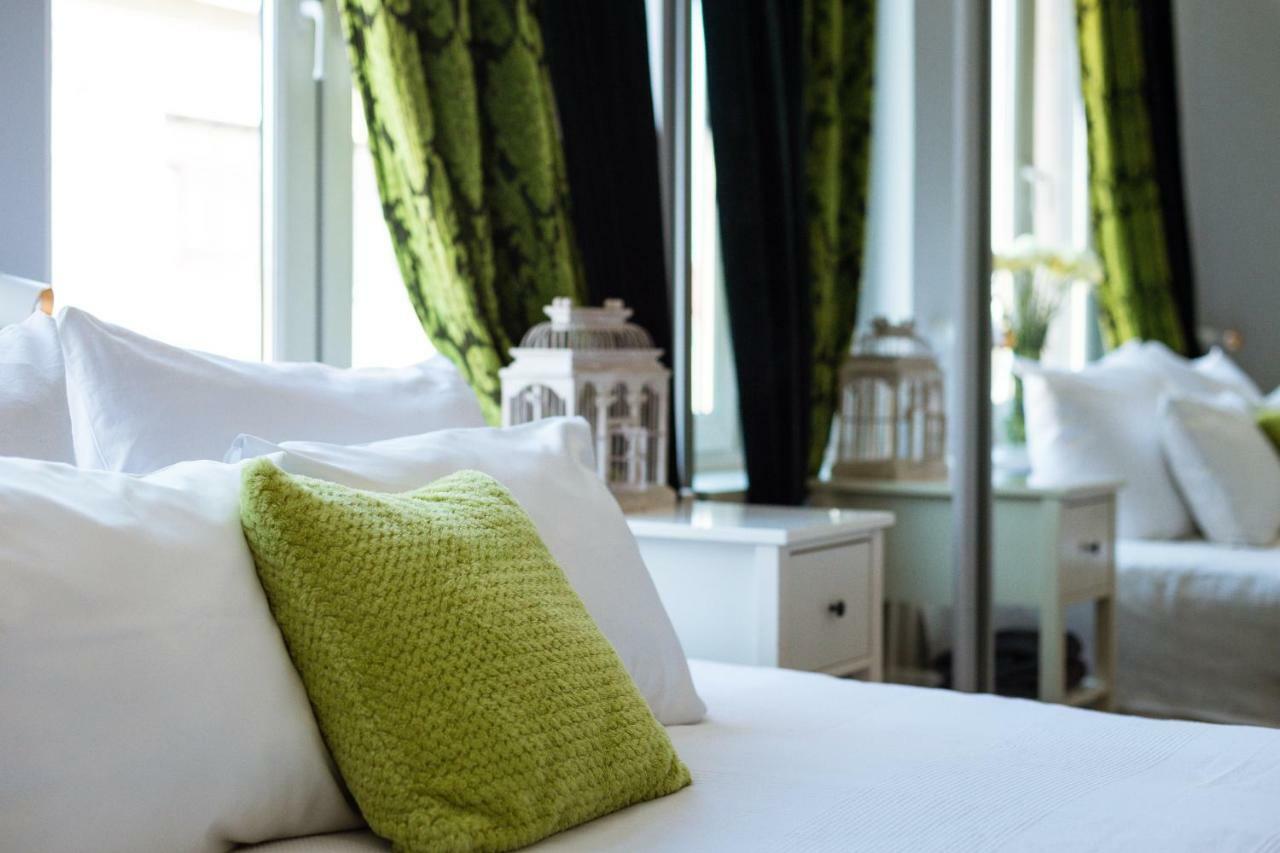 Angel House Bed & Breakfast Krakow Ngoại thất bức ảnh