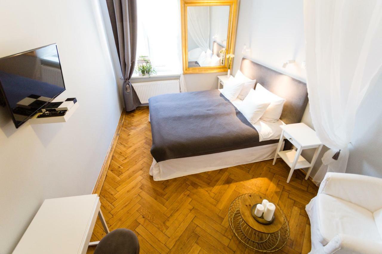 Angel House Bed & Breakfast Krakow Ngoại thất bức ảnh